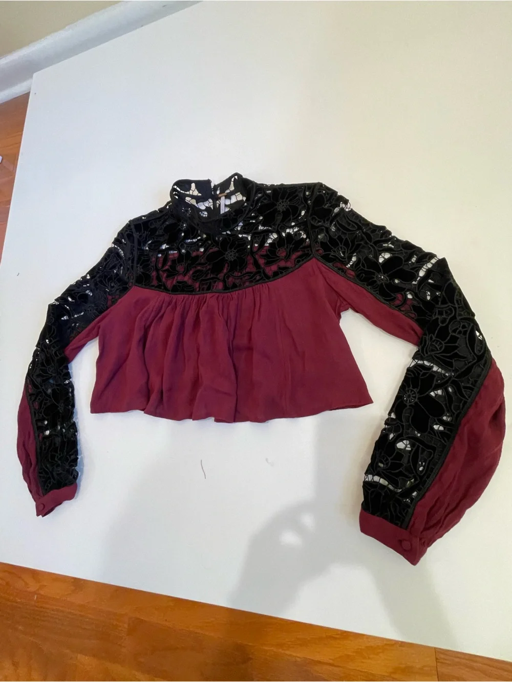 Free People Burgundy Black Velvet Lace Boho Crop Top XS Sz 2 Whimsigoth Romantic